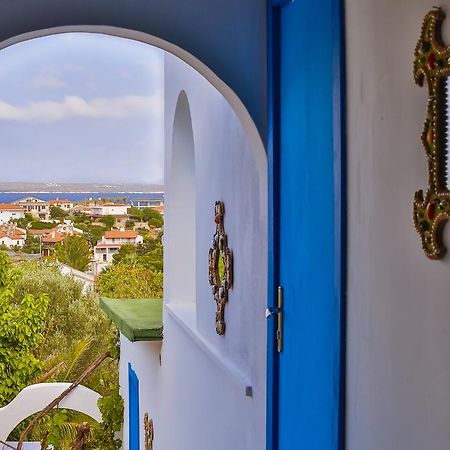Pasalimani Hotel Чесме Екстериор снимка