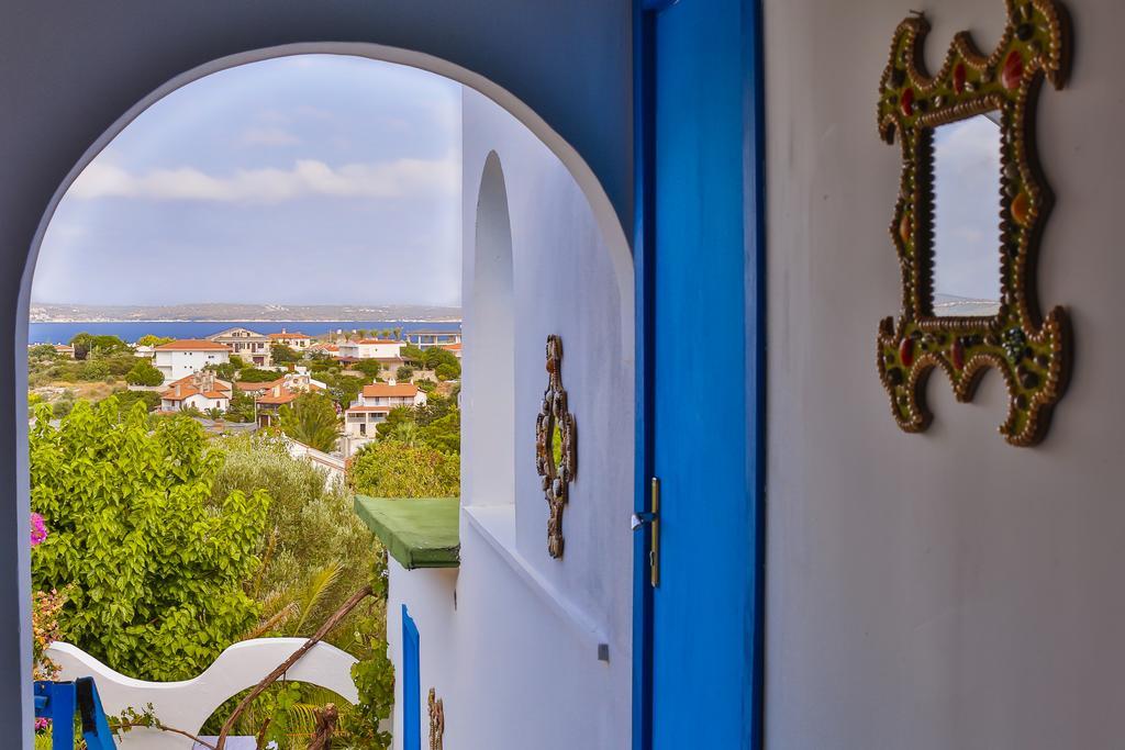 Pasalimani Hotel Чесме Екстериор снимка