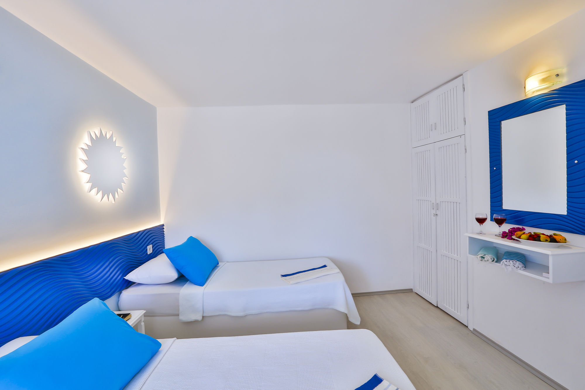 Pasalimani Hotel Чесме Екстериор снимка