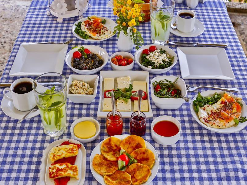 Pasalimani Hotel Чесме Екстериор снимка